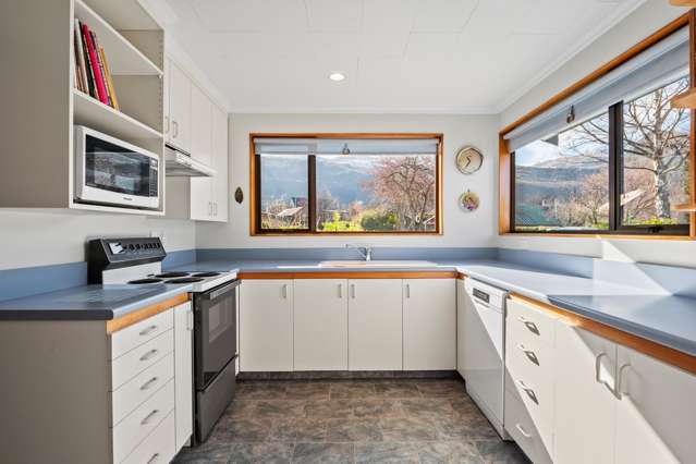 42 Adamson Drive Arrowtown_1