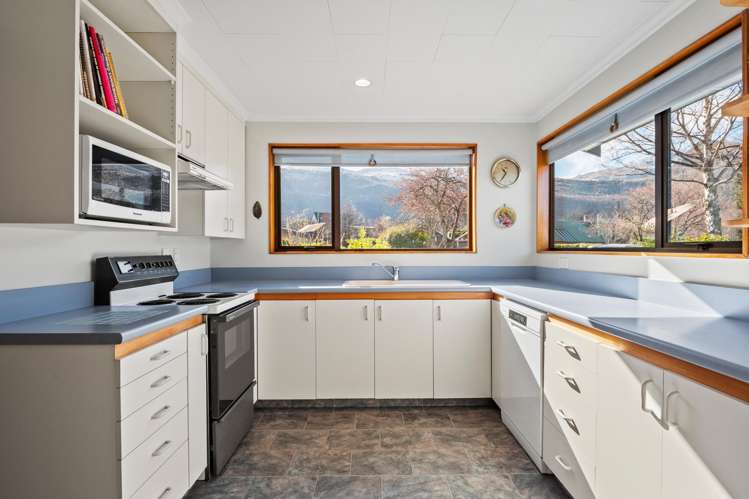 42 Adamson Drive Arrowtown_1