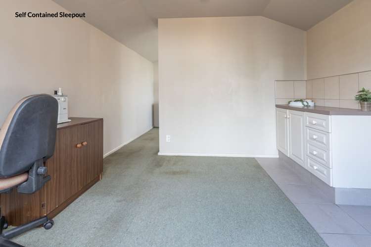 15 Barclay Place Burwood_26