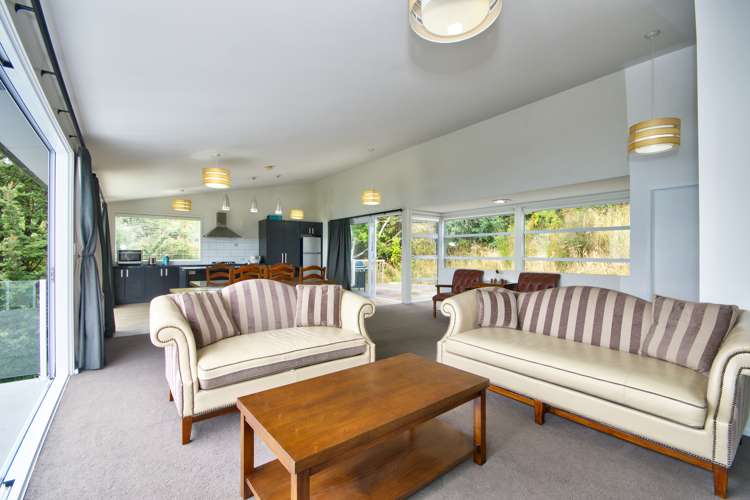 8a Moss Lane Fernhill/Sunshine Bay_5