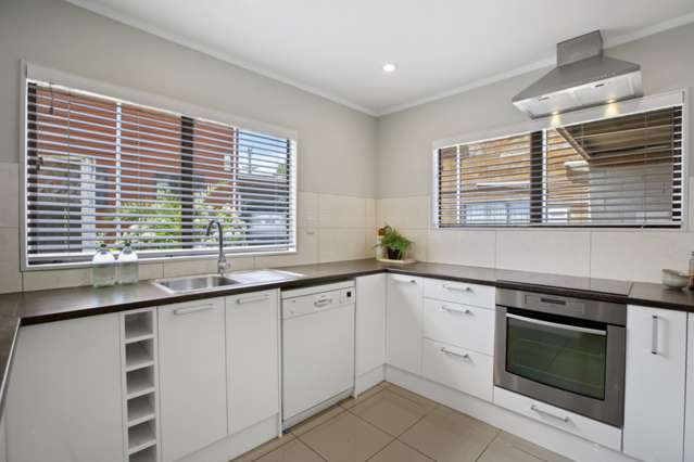 2/89 Blockhouse Bay Road Avondale_4