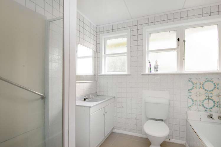 42 Kaituna Street Waitangirua_10