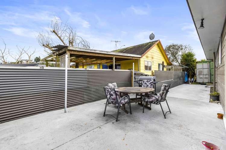 44 Karen Crescent Dinsdale_11