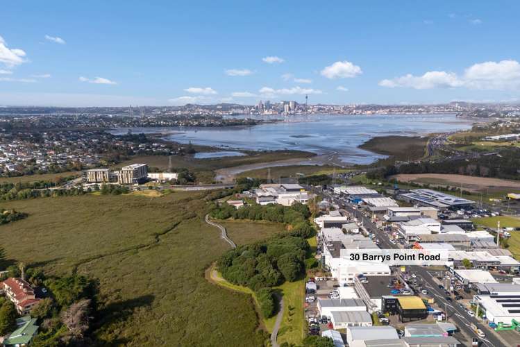 B/30 Barrys Point Road Takapuna_7