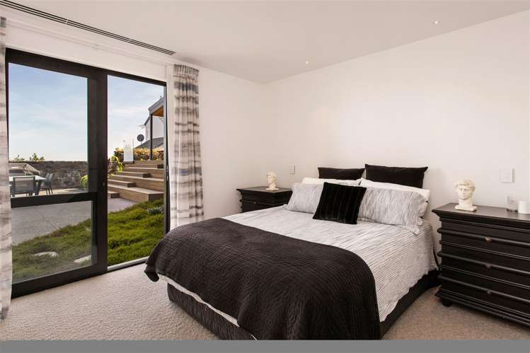 3 Inverness Lane Redcliffs_15