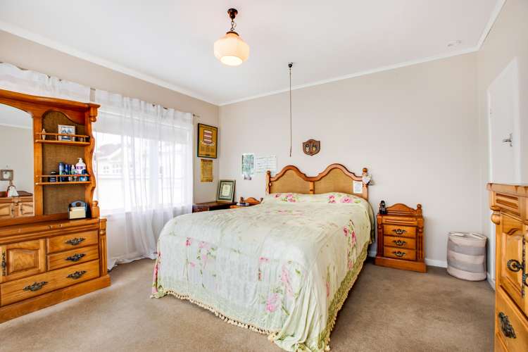 1 Staveley Avenue Mount Roskill_12