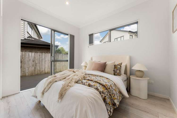 23 Bordeaux Parade Te Atatu South_14