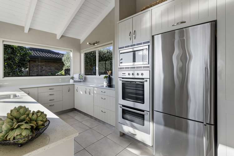 111 Waratah Street Matua_9