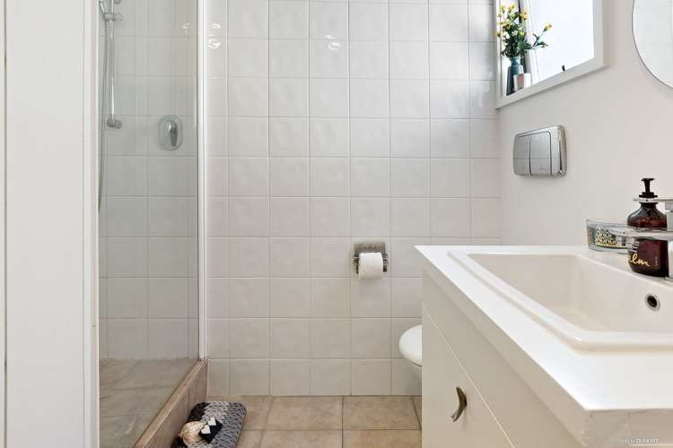 2/65 Shelly Beach Road Saint Marys Bay_6