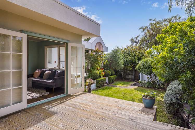 42 Poplar Avenue Raumati South_11