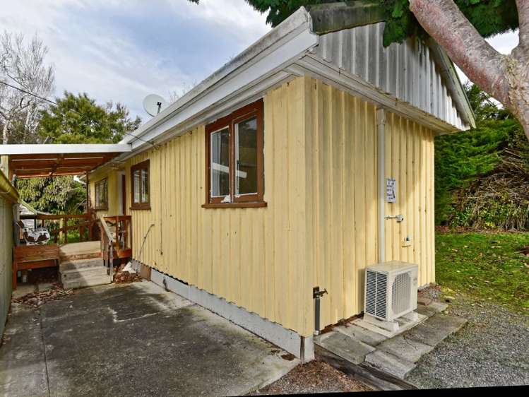 8 Robbs Road Whitecliffs_13