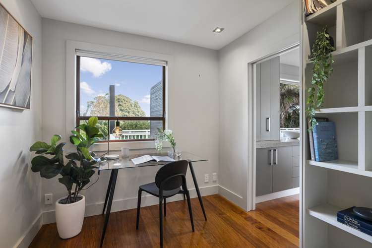 15 Summit Drive Mount Albert_13