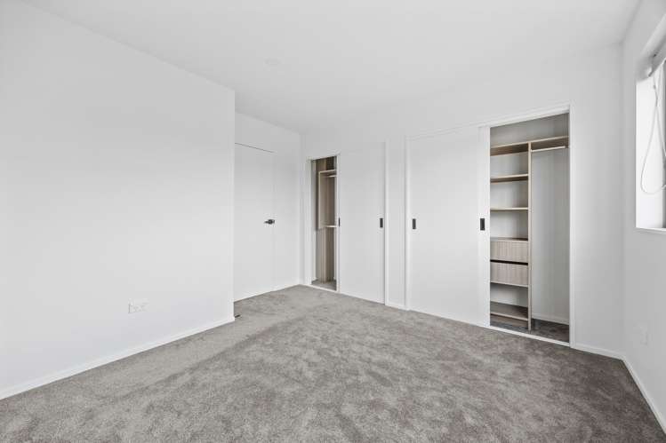 2/4 Ranier Street Ellerslie_13