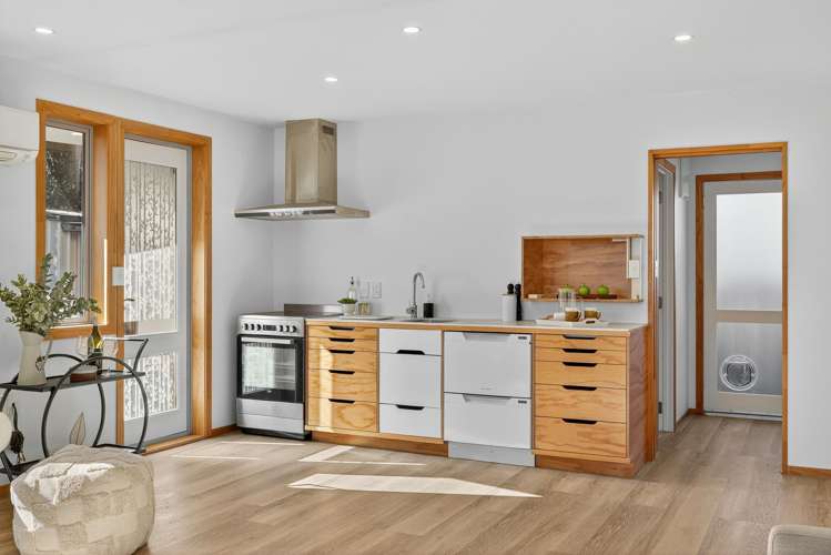 89b Rocking Horse Road Southshore_7