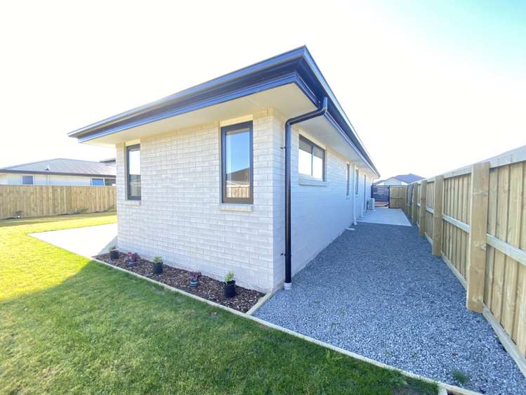 68 Benashet Drive Lincoln_23