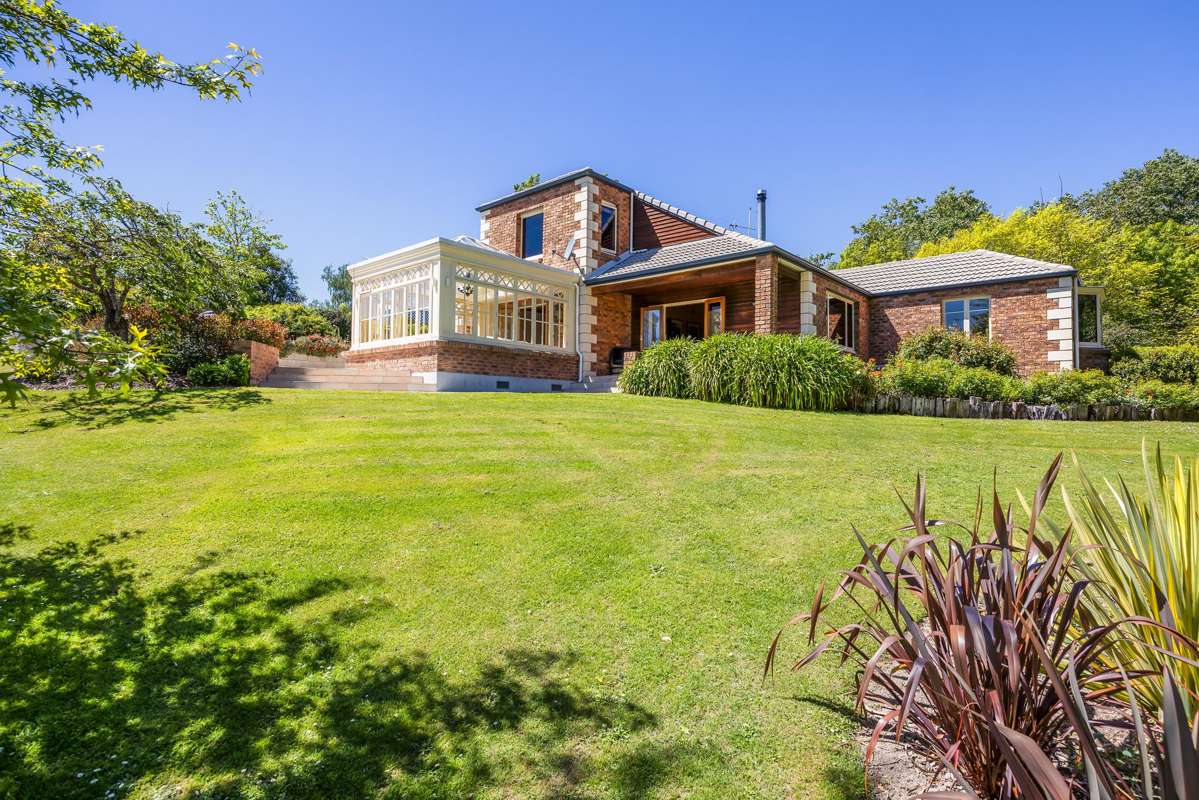 284 Carrs Road_0
