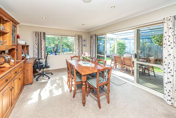 22 Sherwood Place Springvale_13