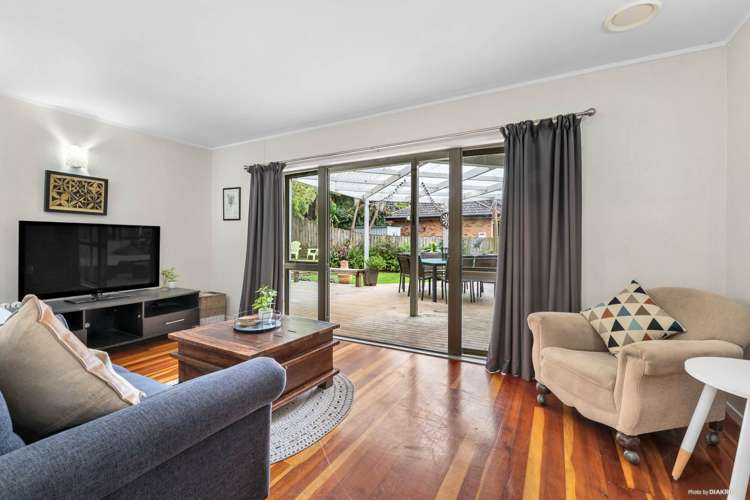 1/532 Whangaparaoa Road Stanmore Bay_8