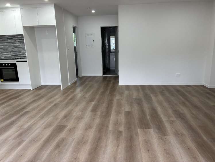 A7/13 Miles Avenue 10695_7