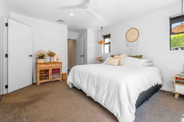 90 Obsidian Way Papamoa Beach_13