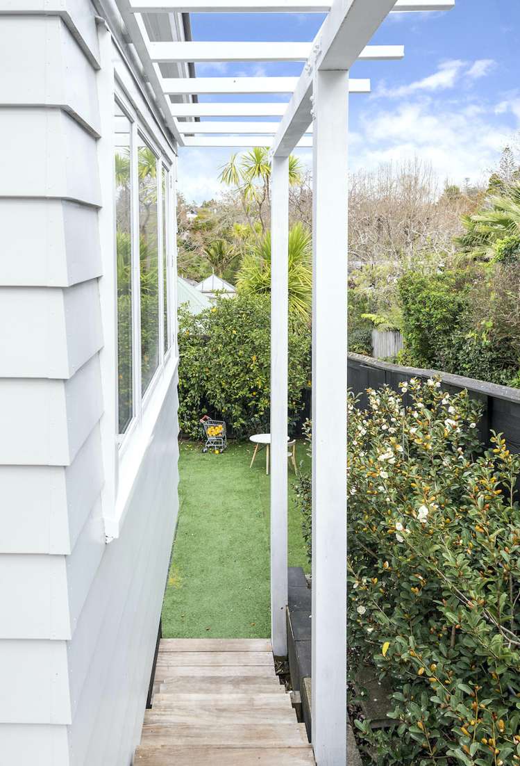 1/85 Beach Road Mellons Bay_19