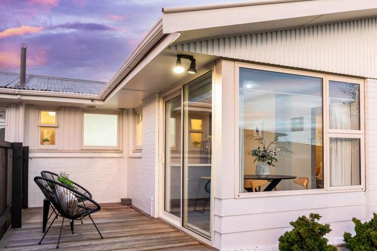 2/4 Lansbury Avenue Strowan_14