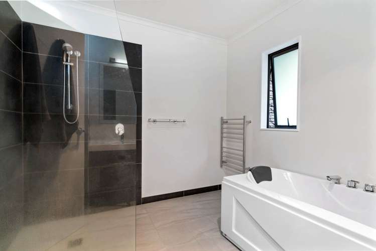 32 Icarus Place Westbrook_23