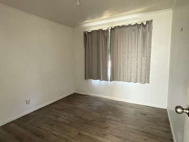 2/33 Penion Drive Otara_4