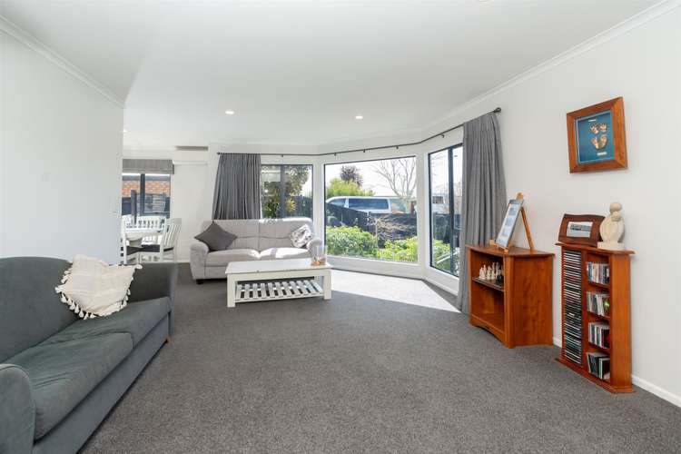 23 Lavenham Place Rototuna North_9