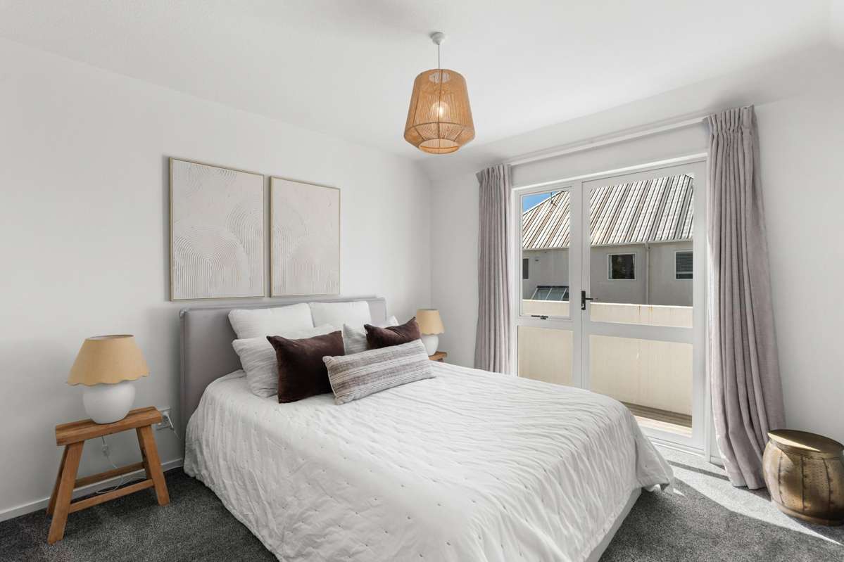 3/270 Kilmore Street_2