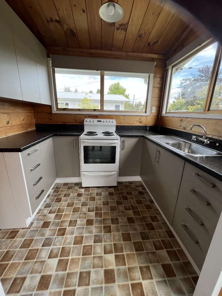 1/8 Charles Crescent 2774_8