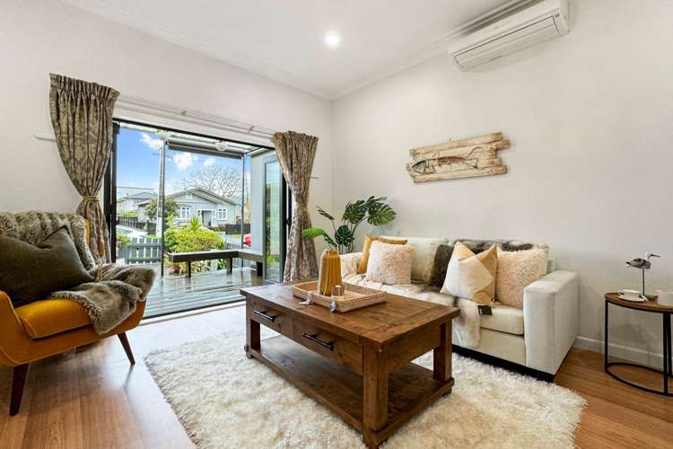 54 Winstone Road Mount Roskill_6