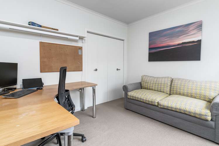 16 Solstone Drive Solway_14