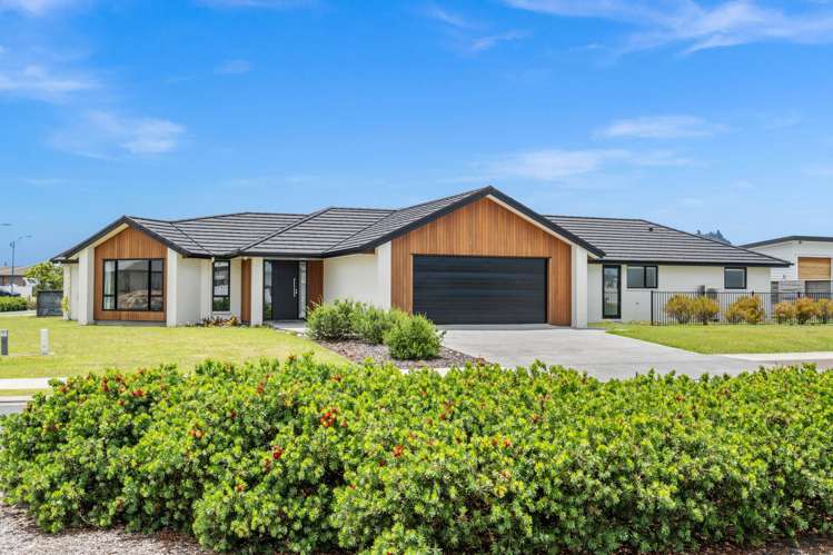 81 Stace Hopper Drive One Tree Point_8