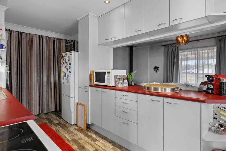 18 Hingaia Street Turangi_7