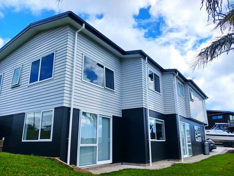 2 Sunset Heights Cable Bay_36