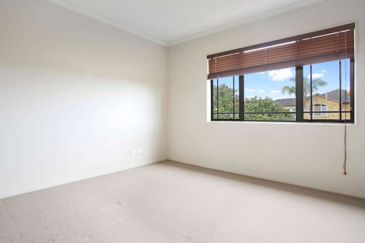 2 Coachman Drive Flat Bush_8