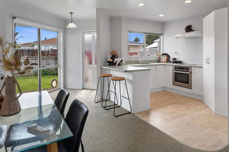17a Mains Avenue Kensington_1