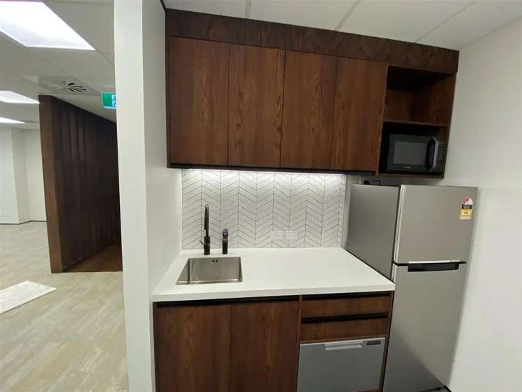 3/114 Lambton Quay Wellington Central_9