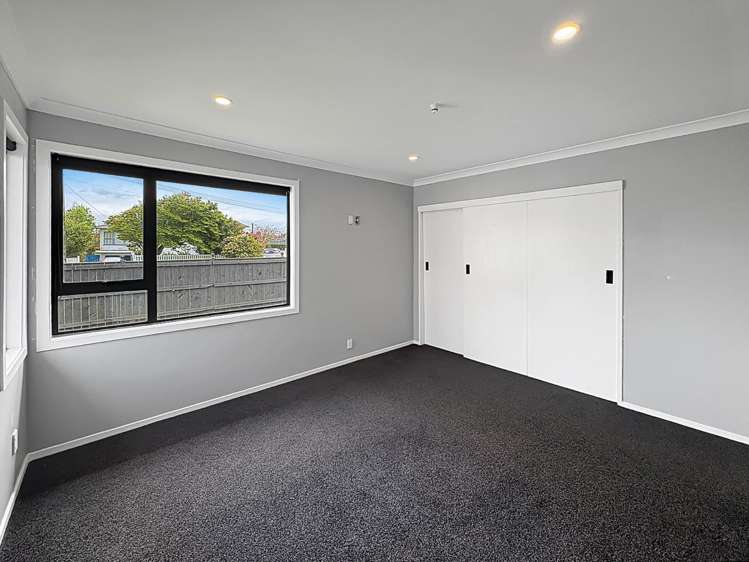 57 Devon Road 1227_8