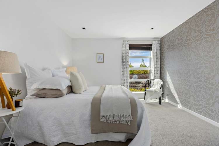 9 Poynder Avenue Merivale_17