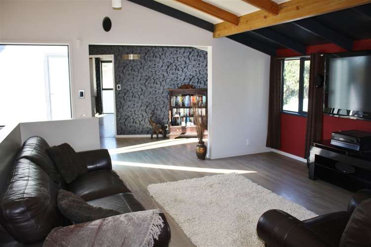 1235 Hikuai Settlement Road Pauanui_6