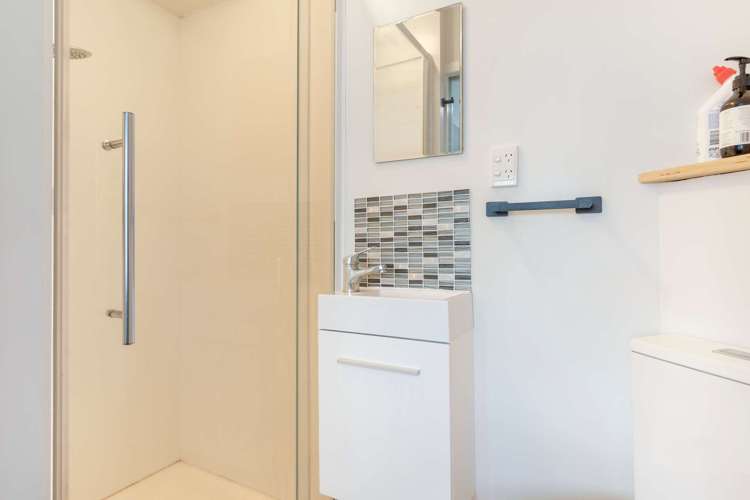 11 Gordon Road Western Heights_15