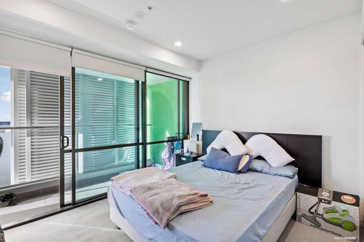 708/18 Beach Road Auckland Central_4