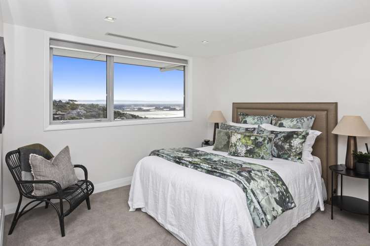 15 Omeo Crescent Redcliffs_32