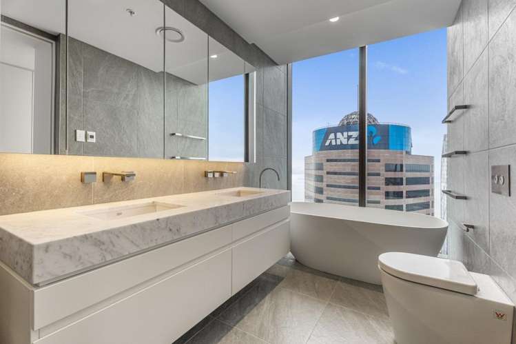 3802/51 Albert Street 10015_10