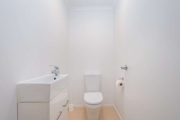 10 Larsen Crescent Tawa_18