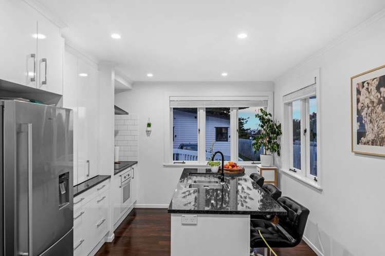 26 Pine Avenue Henderson_23