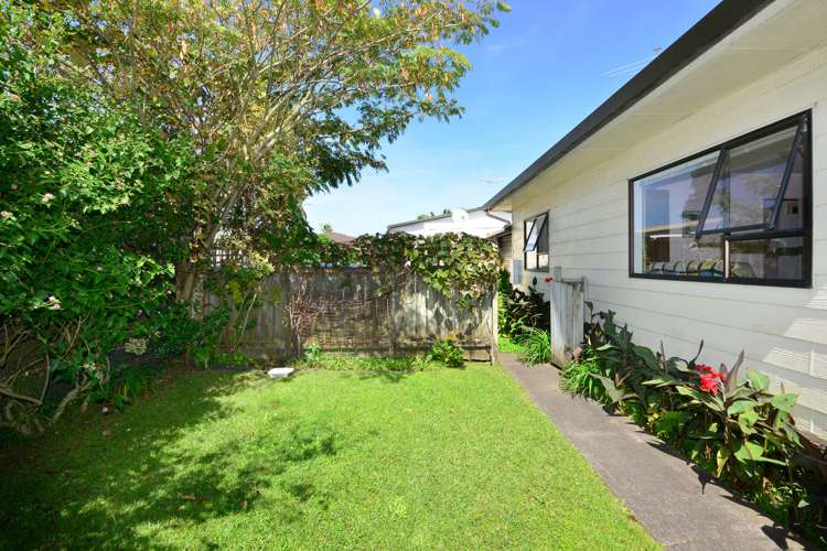 4/35 Alice Avenue Orewa_0