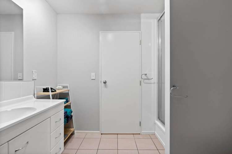 8 Wesleydale Place Papakura_18